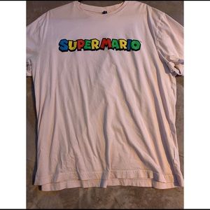 A super Mario shirt